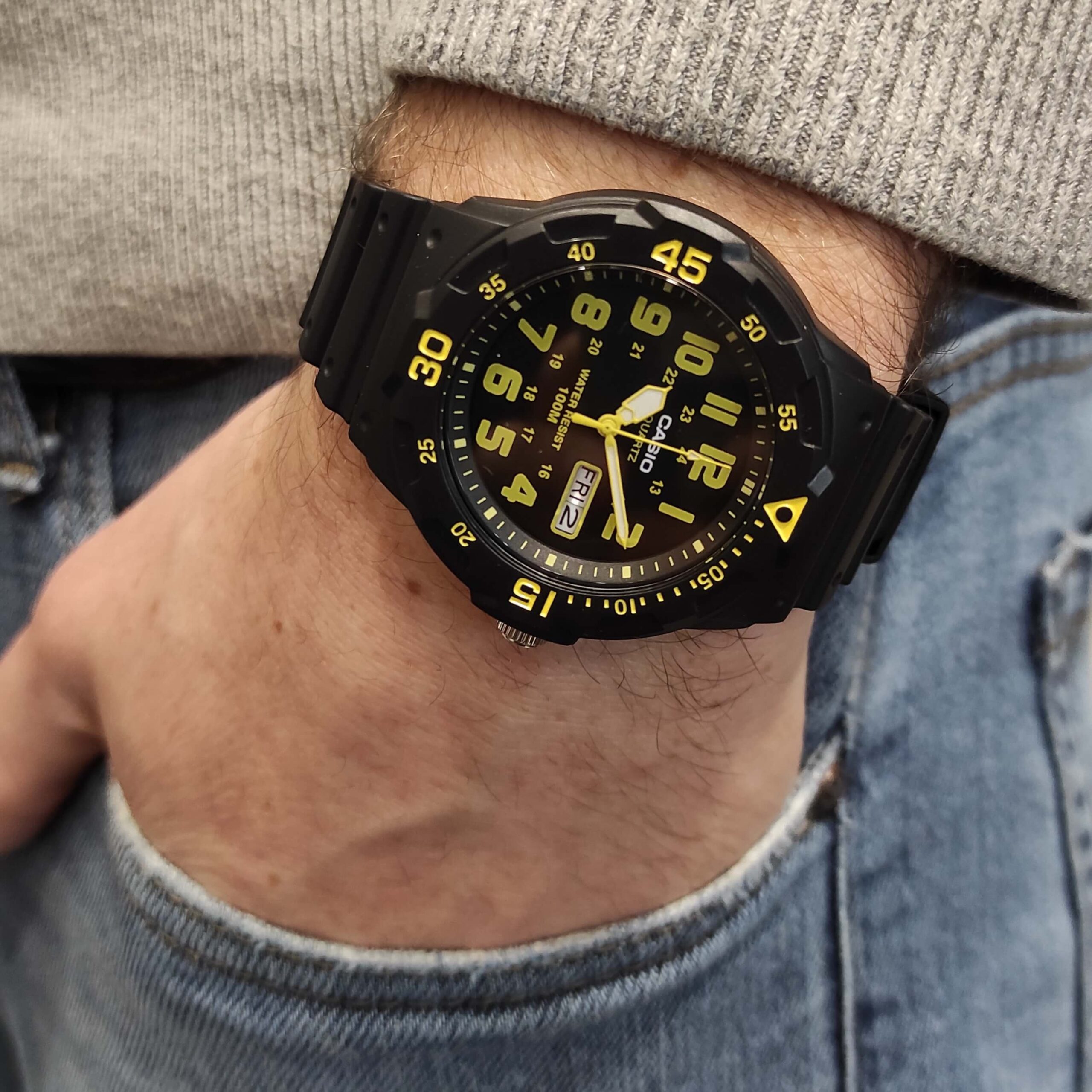 Orologio Casio Uomo MRW-200H-9BVDF 3 Orologio Casio Uomo MRW-200H-9BVDF