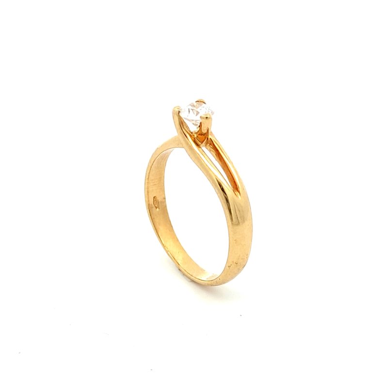 Anello Donna Oro 9kt Solitario Asimmetrico 1 Anello Donna Oro 9kt Solitario Asimmetrico